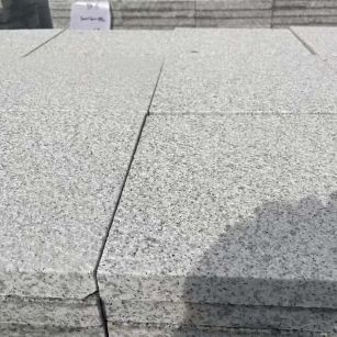 晋中 白麻花岗岩石材推荐 荔枝面地铺石