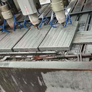 晋中 芝麻白花岗岩荔枝面盲道雕刻