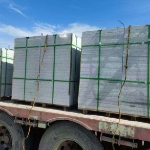 晋中 芝麻白花岗岩地铺石装车日常