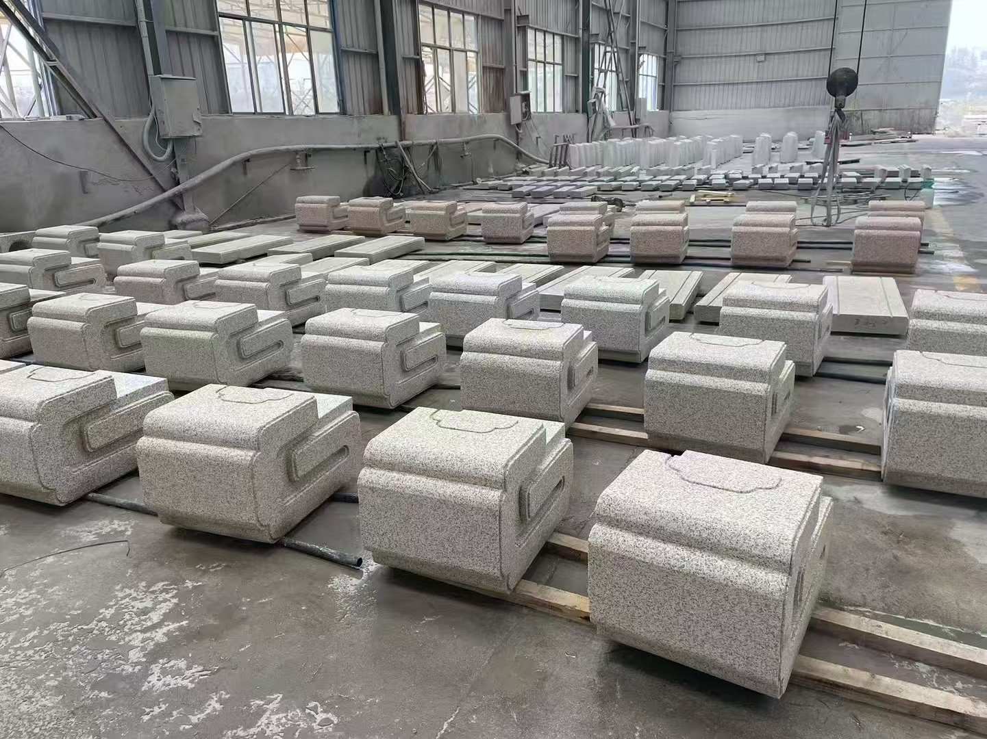 晋中 白麻花岗岩异形加工-石凳，坐凳