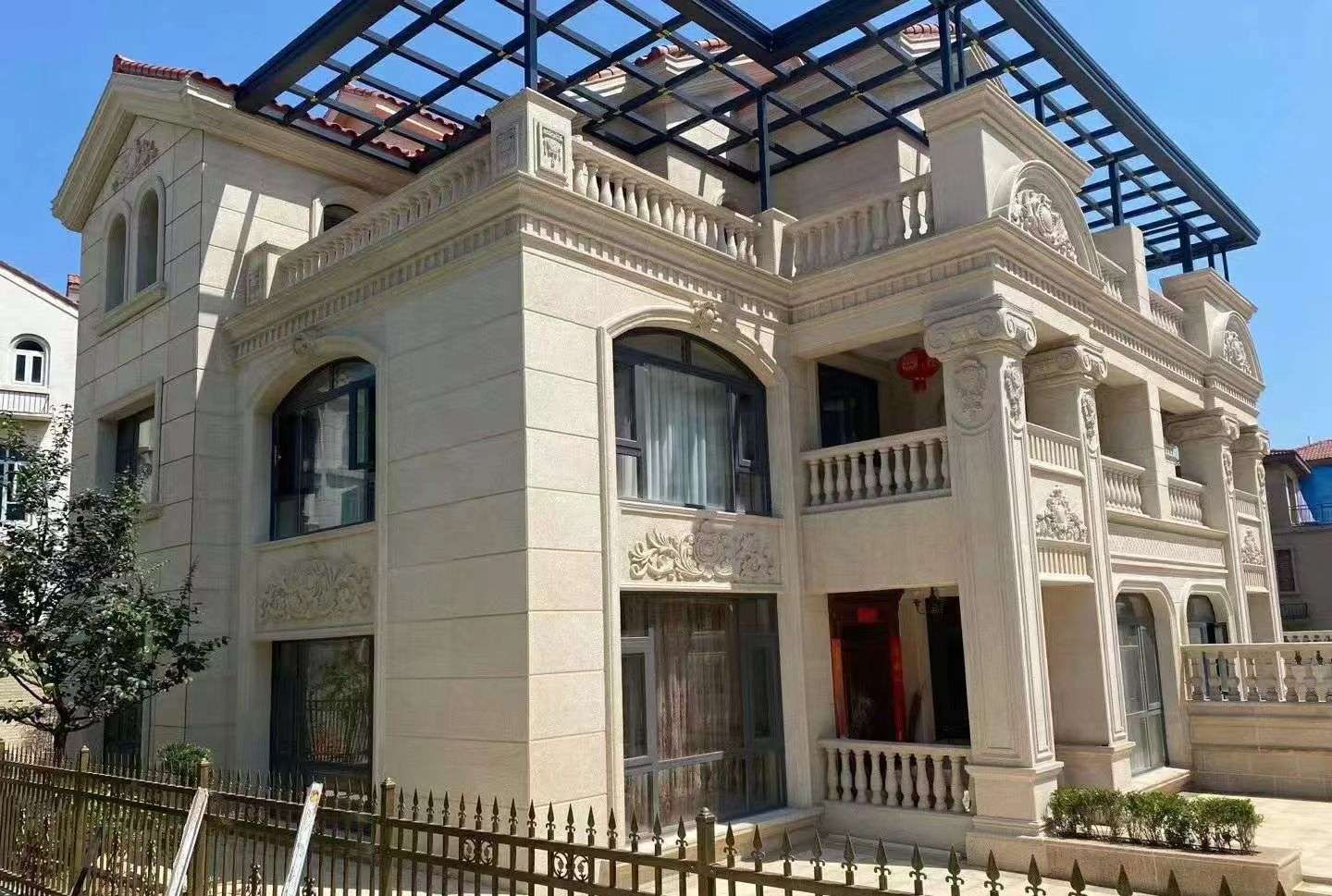 晋中 黄金麻花岗岩荔枝面别墅外墙干挂