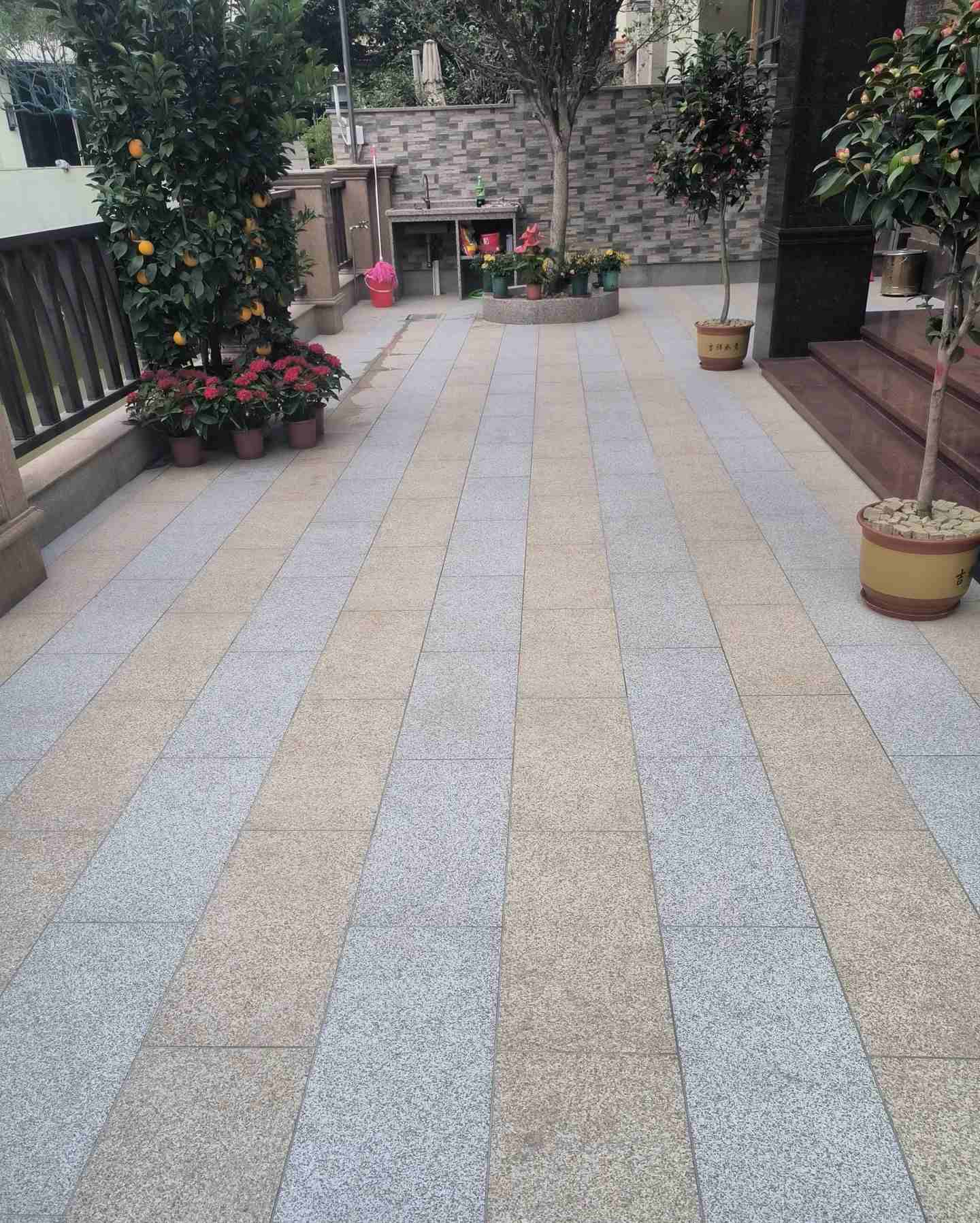 晋中 黄金麻白麻荔枝面庭院铺装展示